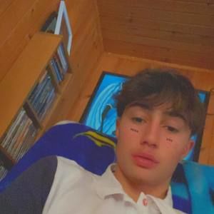 Meet your Posher, Pierre-olivier